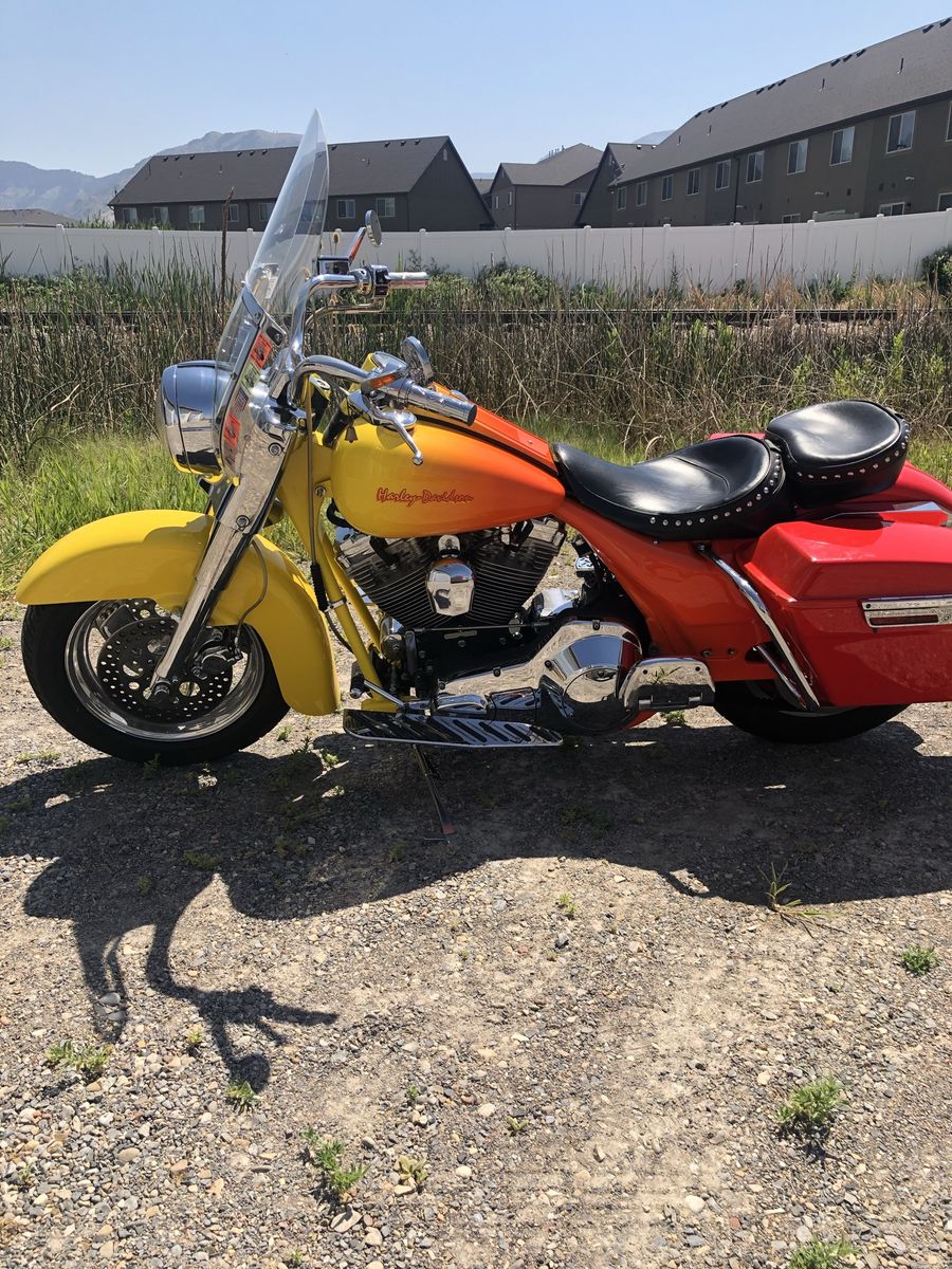 Motor cycle