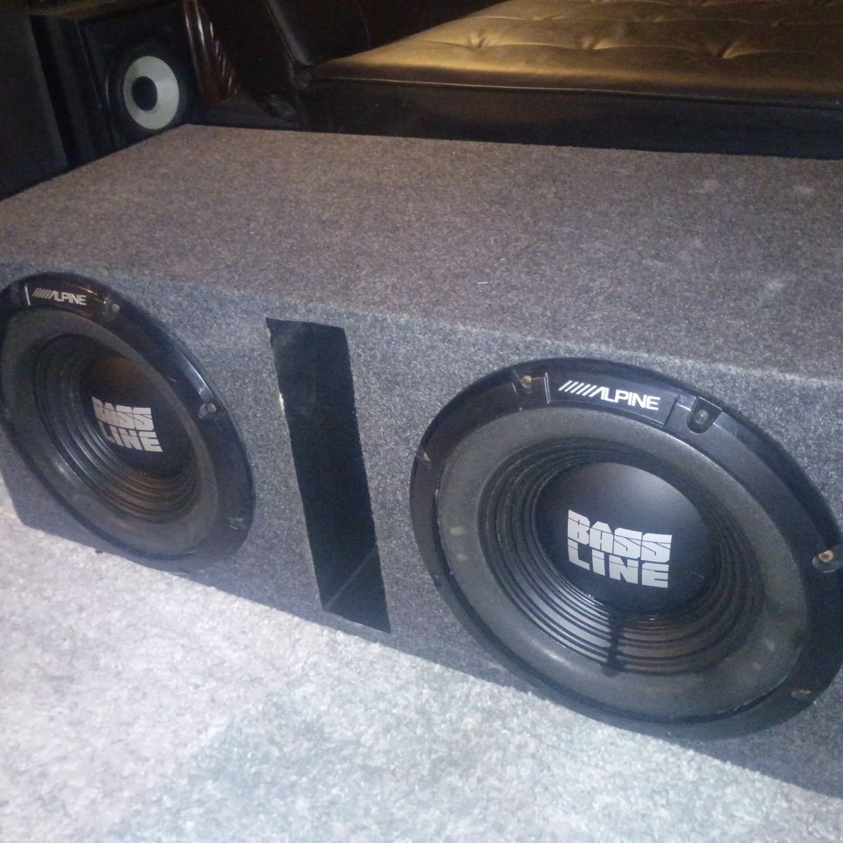 2) ALPINE BASSLINE 12 IN SUBWOOFERS IN PORTED ENCL