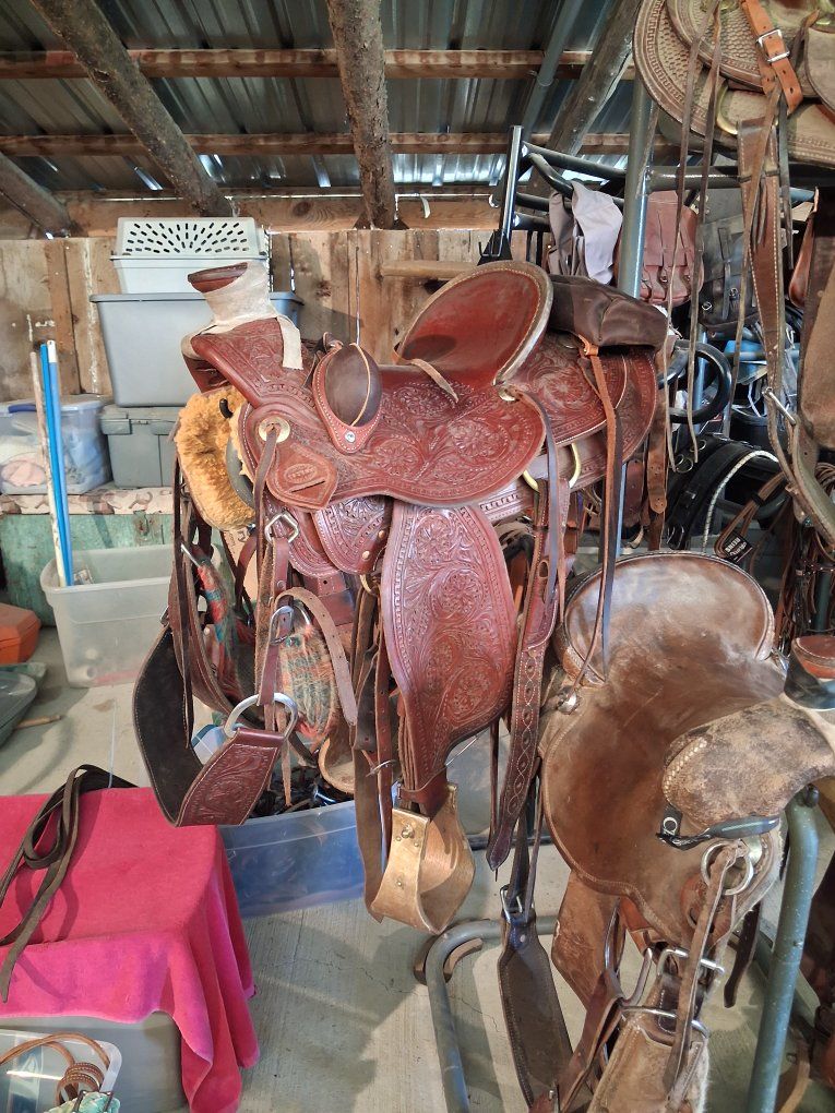Great Corriente Roping Saddle 