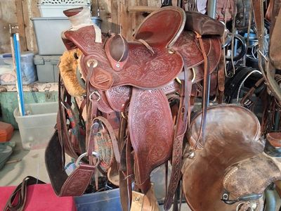 Great Corriente Roping Saddle