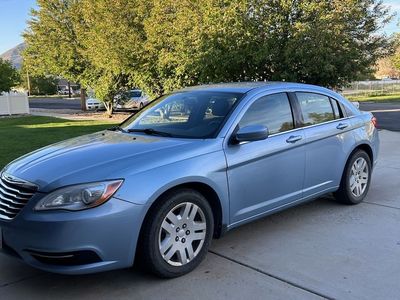 2014 CHRYSLER 200 LX