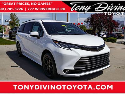 2026 Toyota Sienna Woodland Edition
