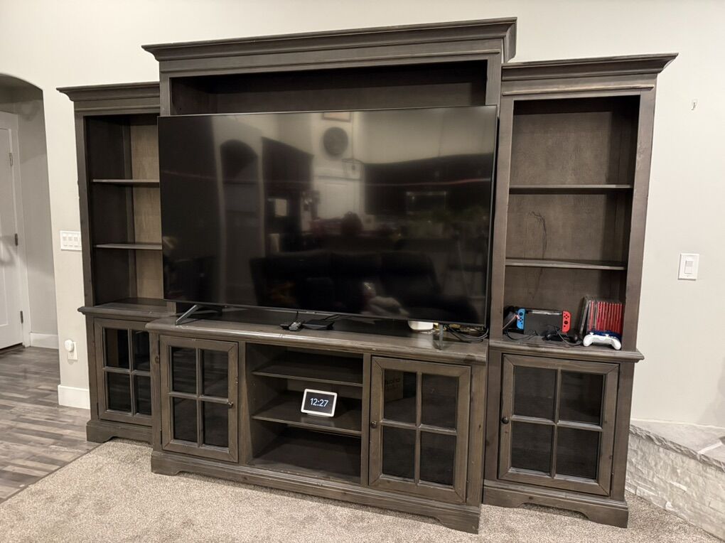 Dilworth Storm Gray Chic Entertainment Center