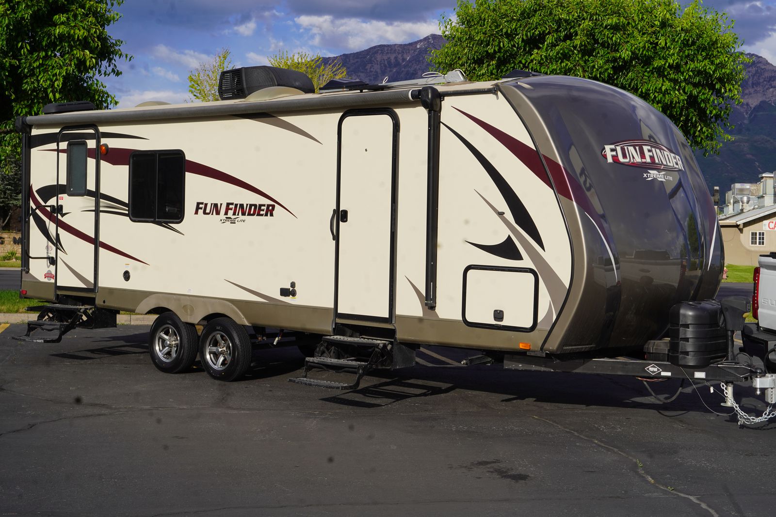 2016 Cruiser Fun Finder 24 LRK