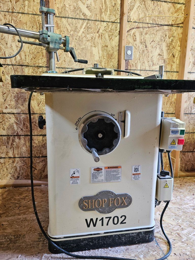 ShopFox W1702 Shaper