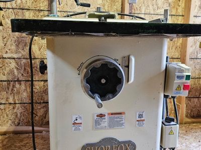 ShopFox W1702 Shaper