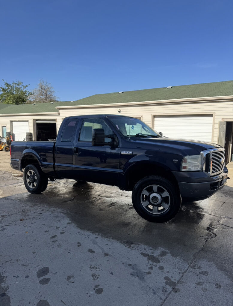 2005 FORD F250 SUPER DUTY XL