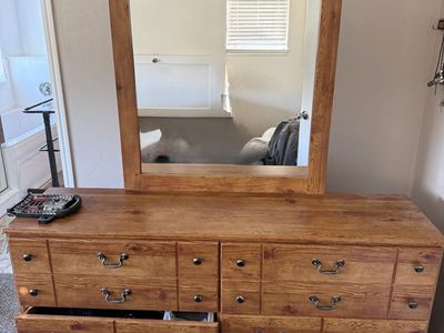 Dresser
