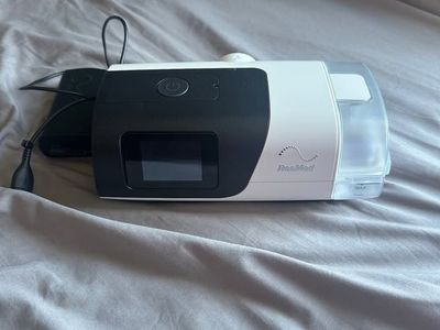 ResMed Airsense 11, Barely used.