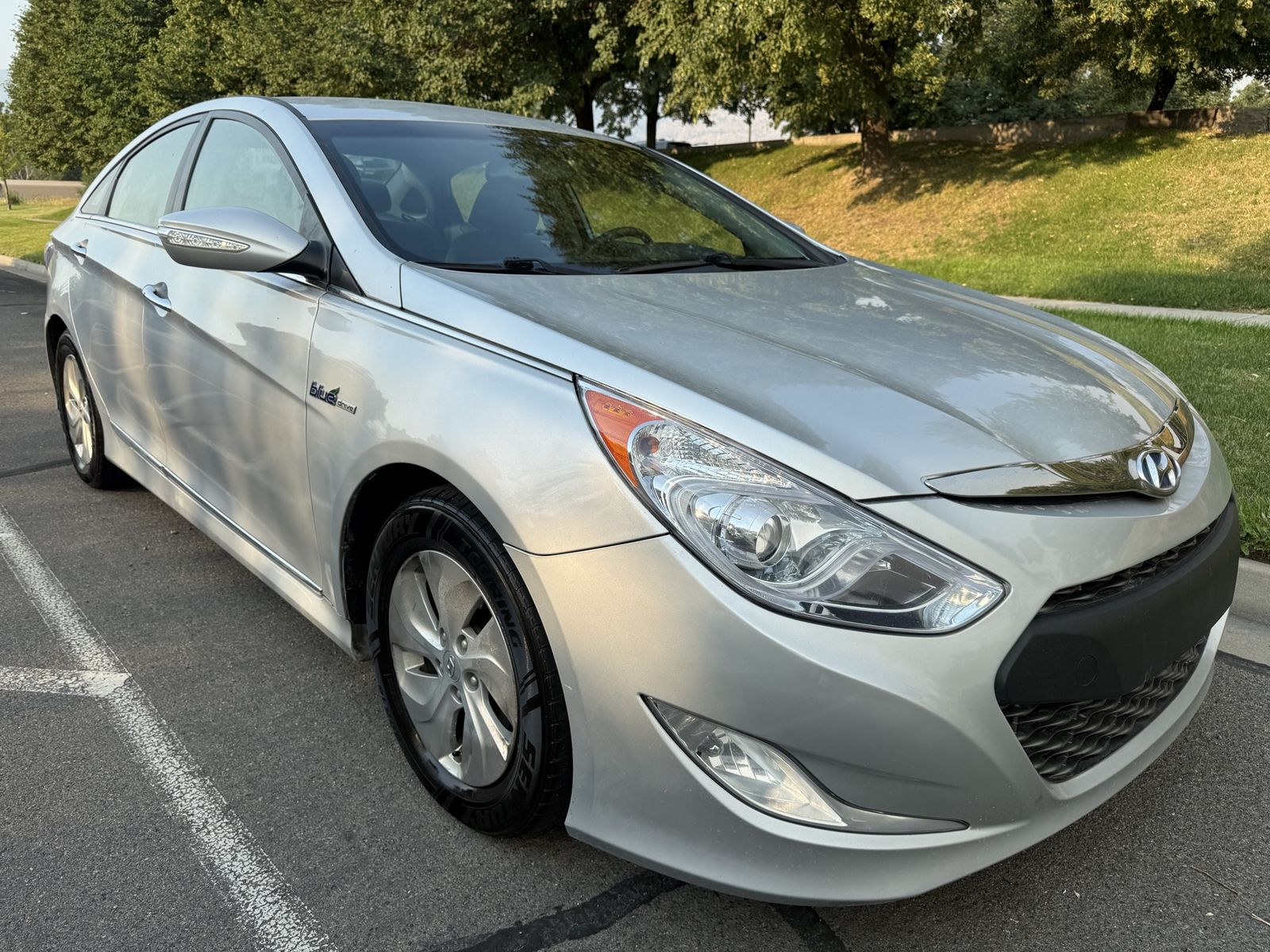2015 Hyundai SONATA Hybrid SE