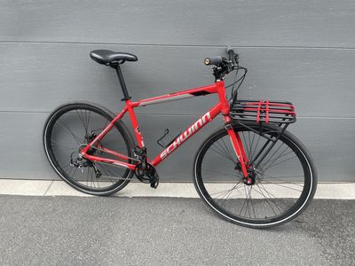 Large Schwinn Hybrid Bike Red with Front Rack & Bottle Holder - Used, Excellent Condition