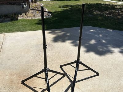2 Rockville Speaker Stands