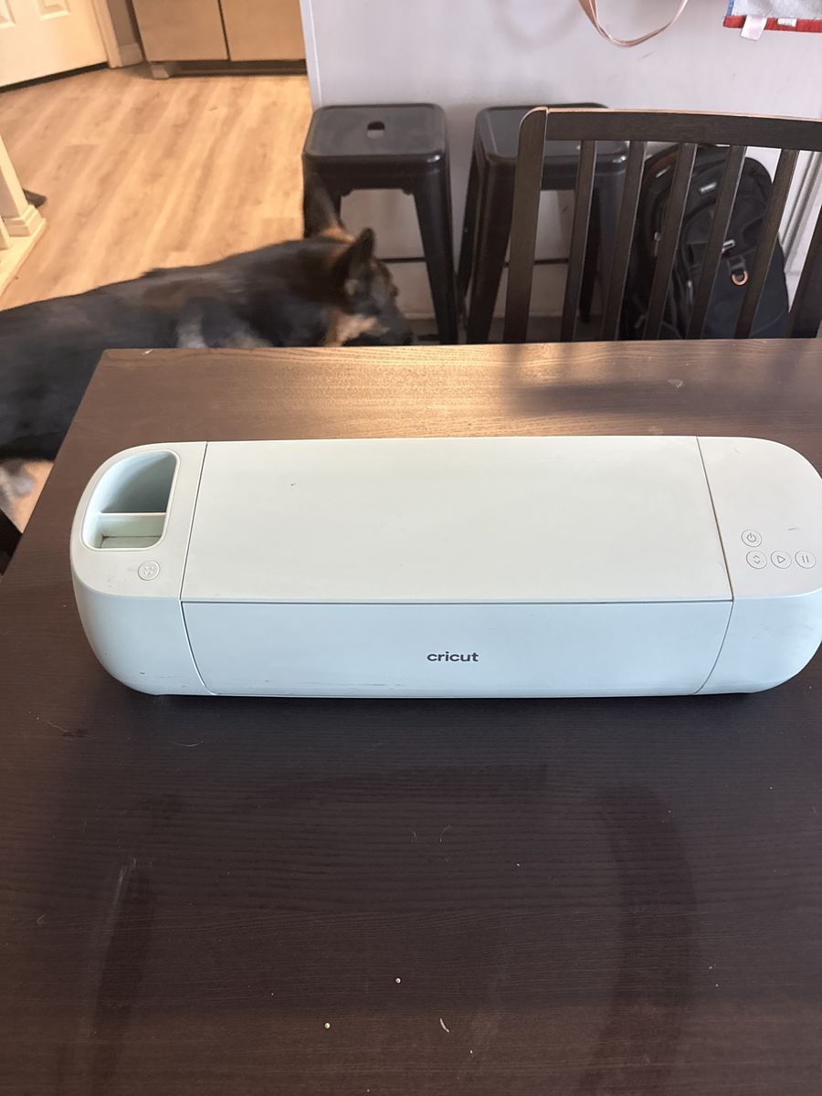 Cricut Explore Air 2 Die-Cutting Machine - White Smart Cutting Machine
