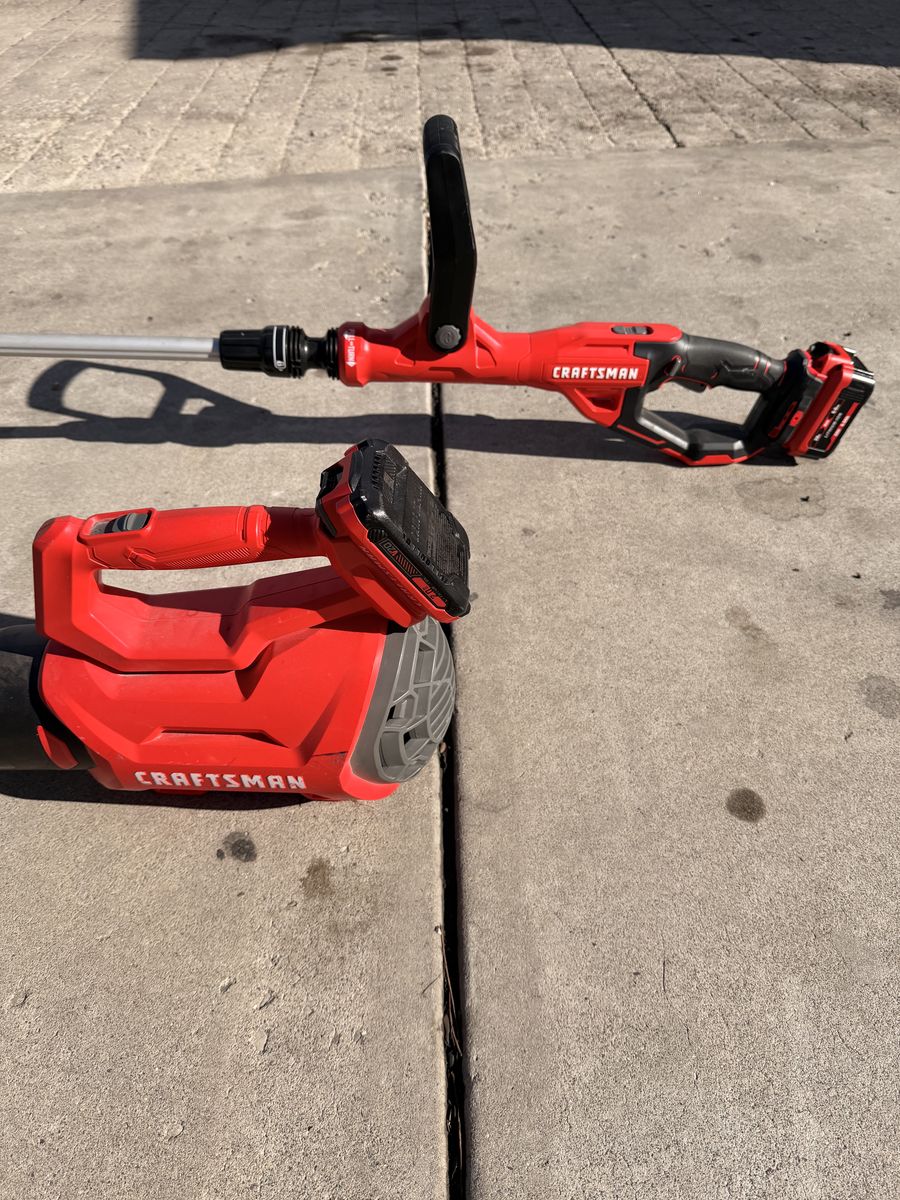 Battery Craftsman Weed Eater And Blower