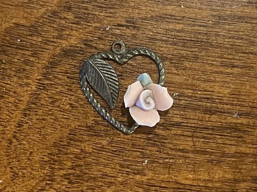 Small Vintage Bronze Tone Heart Pendant W/ Flower