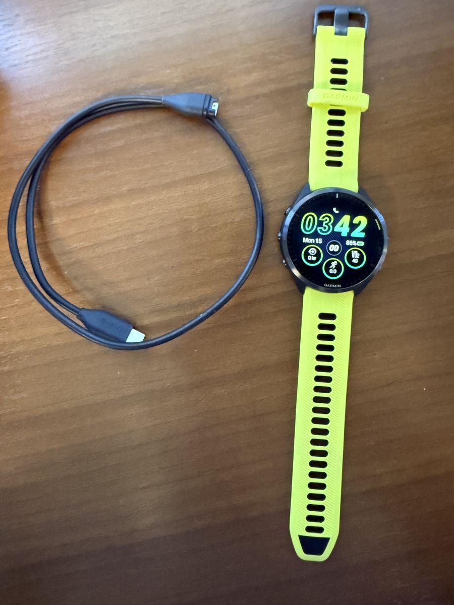 Garmin Forerunner 965 — Like New, Barely Used