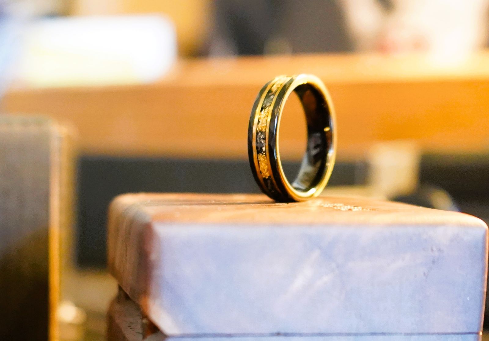 Saga Bands Wedding Band Men's Size 11 Ring