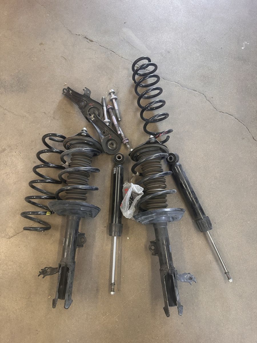 * FS Toyota RAV4 2019-2024 OEM suspension *