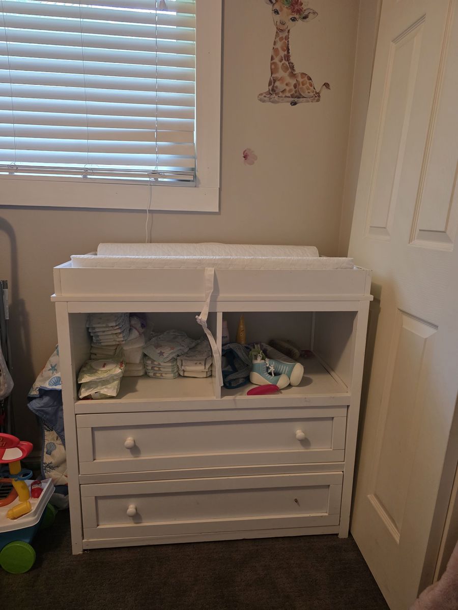 Baby changing table