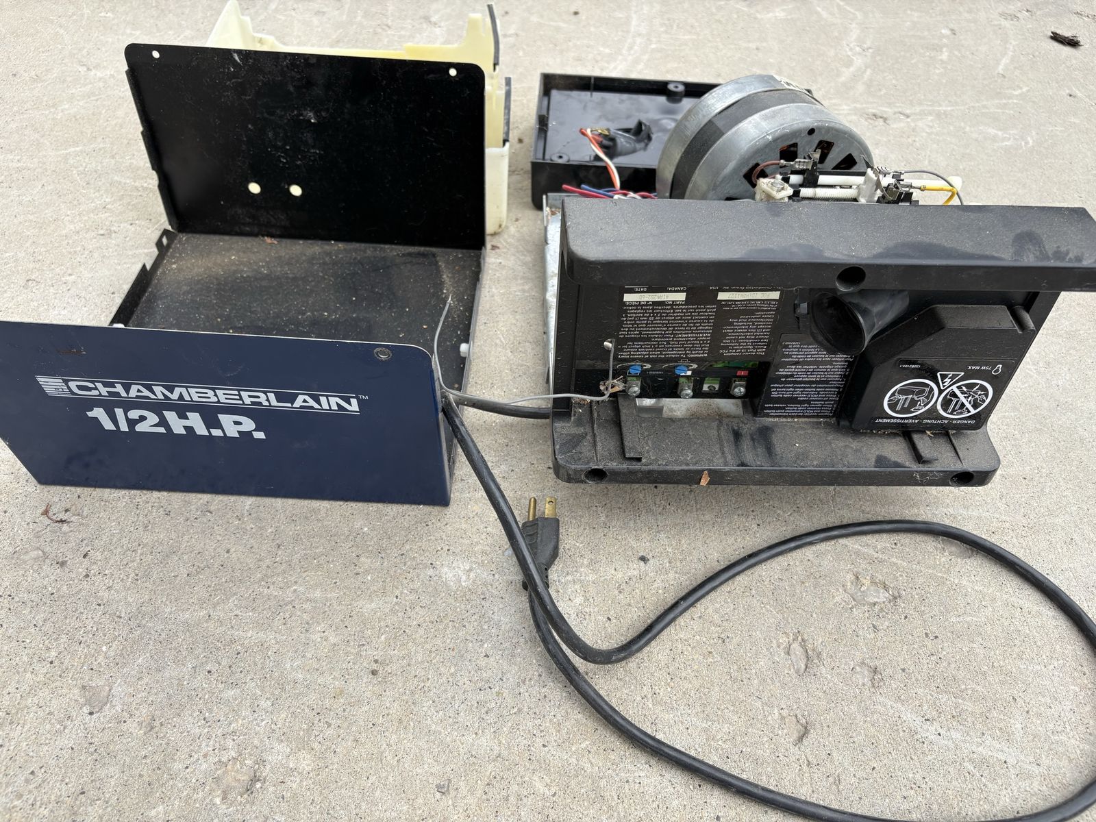 Used Partially Working Chamberlain Door Lifter