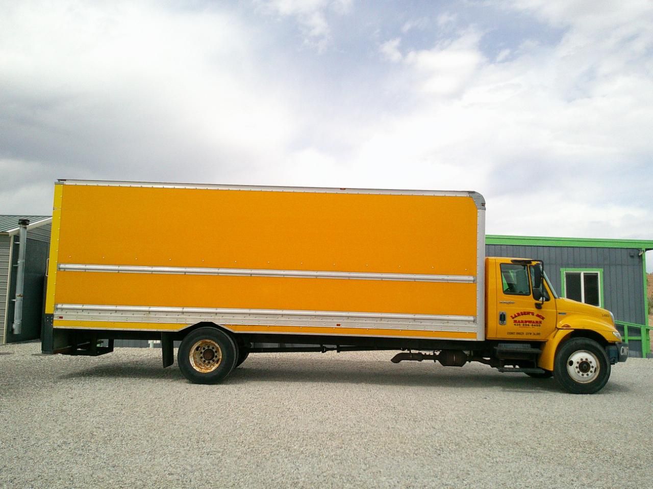 Main image 2