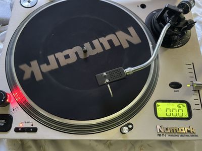 Numark PRO TT-1 PROFESSIONAL DIRECT DRIVE DJ TURNTABLE