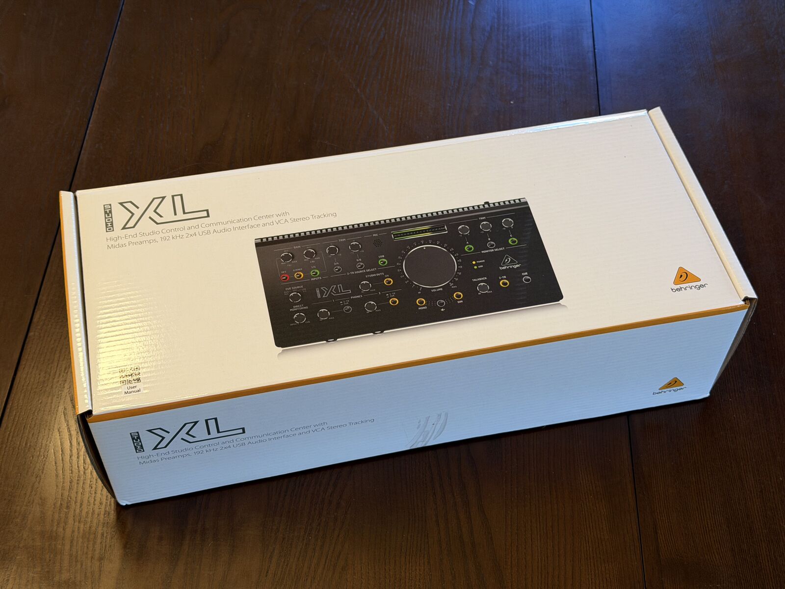 behringer Studio XL Monitor Controller