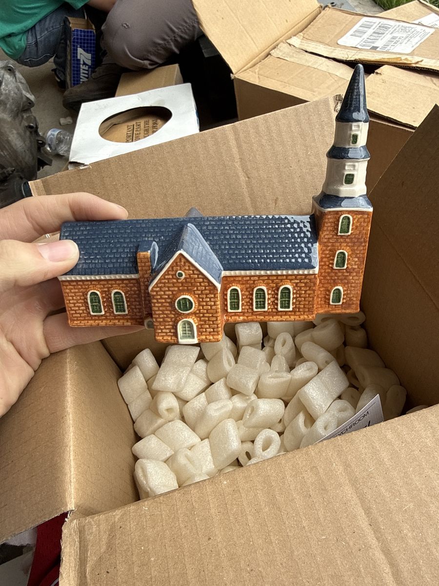 Mini Replica Id Thw Bruton Parish Church
