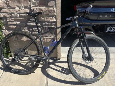 specialized chisel mountain bike