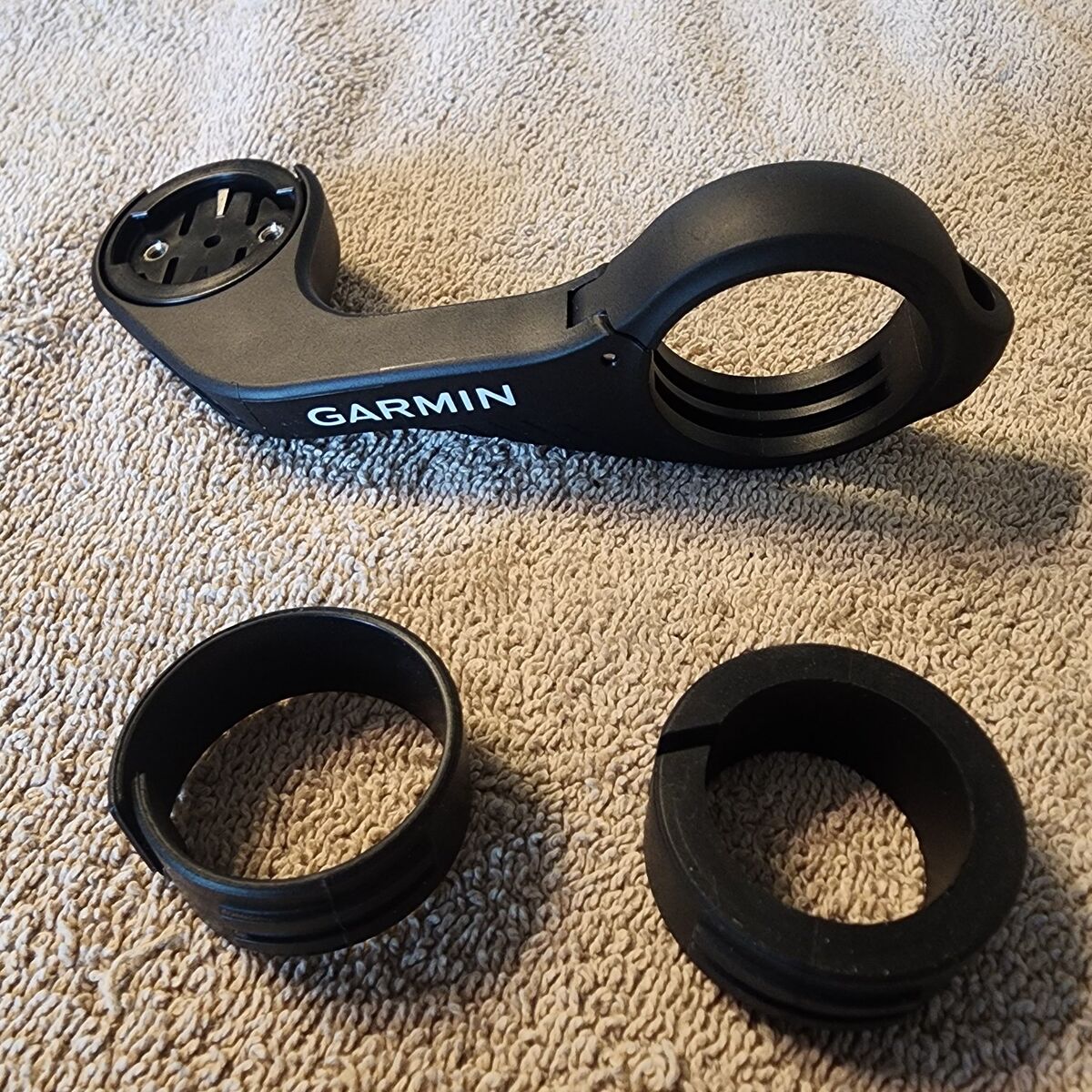 Garmin out-front computer mount
