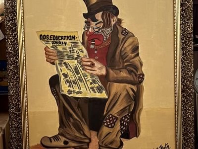 Bum Reading a Paper
