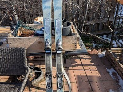 Dynastar 163cm. Exclusive Elite downhill skis