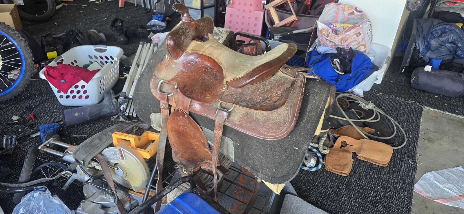 Tack & Saddle for Sale – Good Condition, Ready to Ride