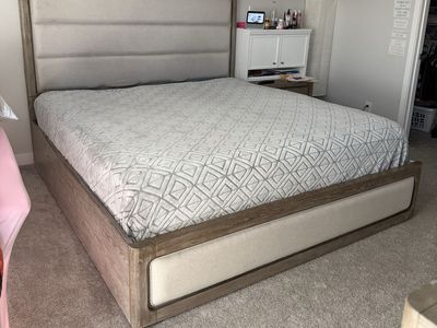 King size Bed set