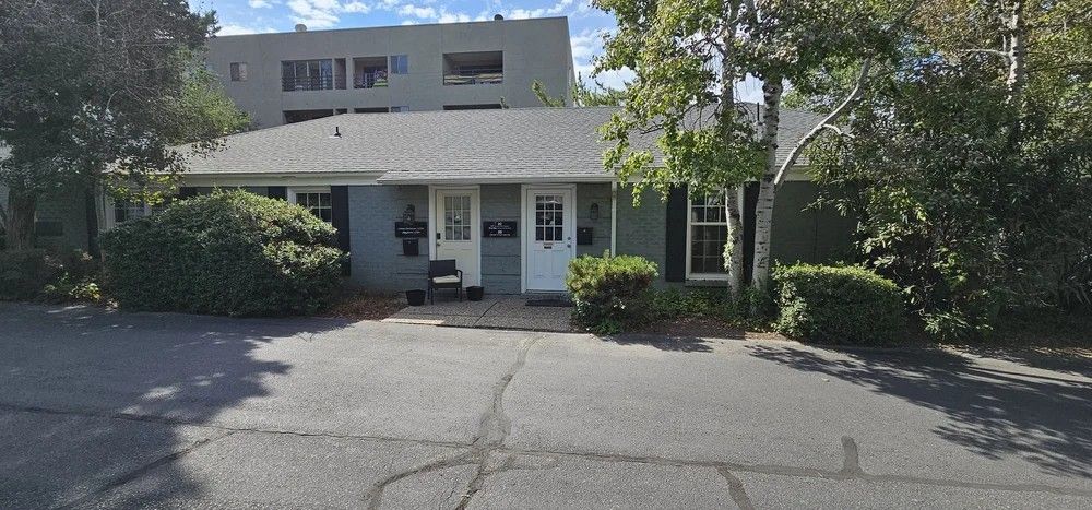 Downtown SLC Office Space for Sublease – Available 11/3/26
