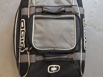 Ogio Layover Travel Bag