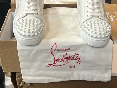 Christian Louboutin Louis Junior Spikes Flat White Leather Sneakers Size 43.5