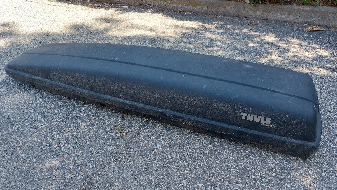 Thule Summit Car Top Cargo Carrier - Used, Black