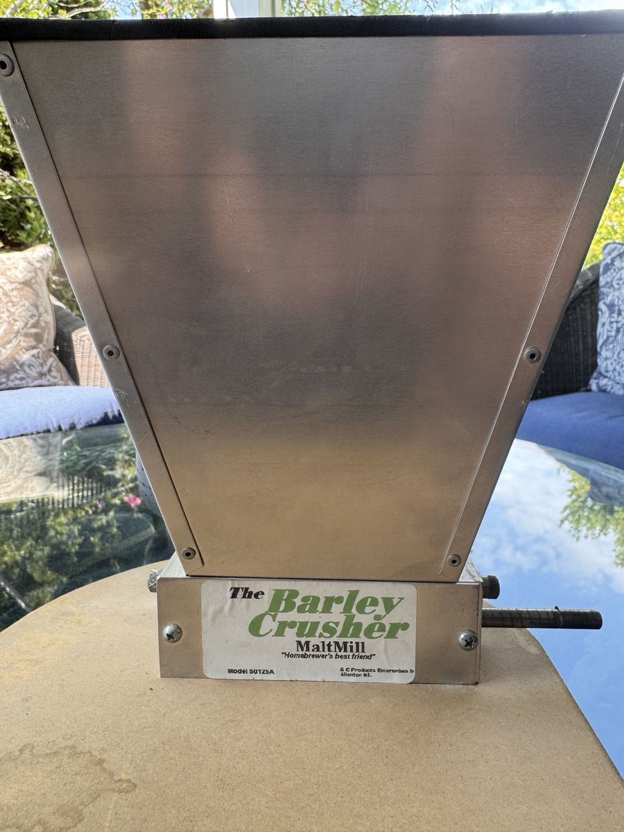 Home brewing grain mill