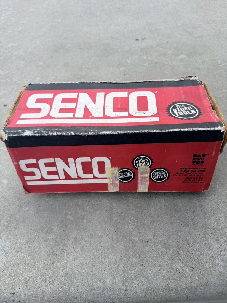 SENCO NAIL GUN STAPLES
