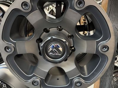 Brand new set of 4 wheels FUEL off road 18x9 Matte Black Machined/Tint Clear. lug pattern 8x165.1 offset 1mm