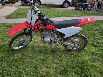 Honda CRF150F Dirtbike