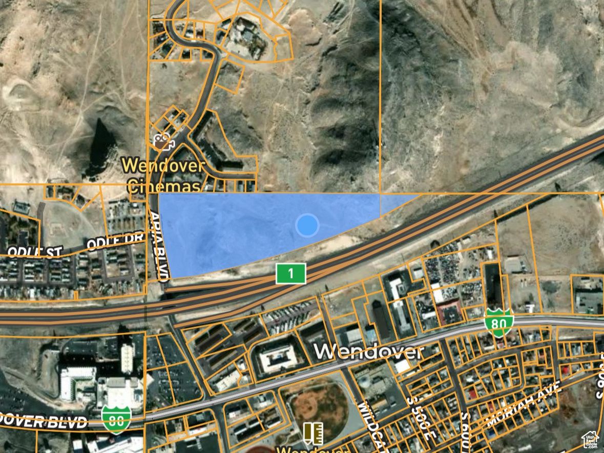 Main image 3