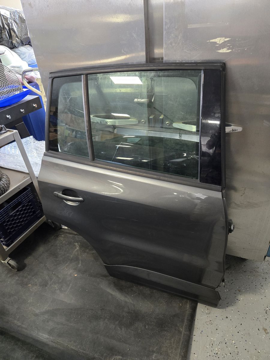 2012-2017 VW Tiguan rear passenger door