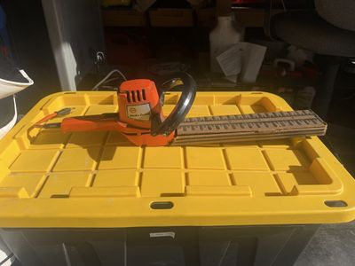 Vintage Black & Decker Electric Hedge Trimmer with Blade Cover