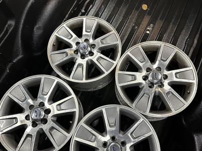 Ford Wheels