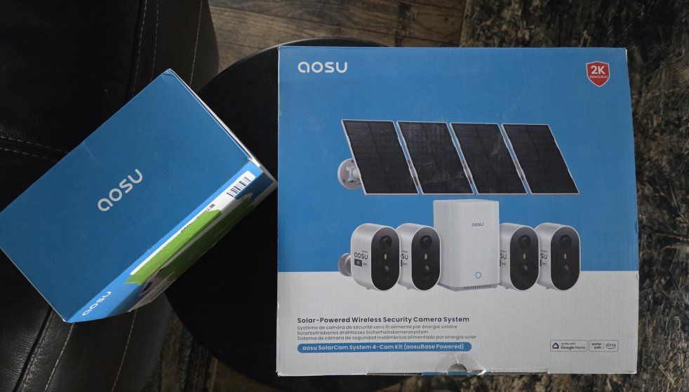 AOSU Solar-Powered Wireless Security Camera System 4-Cam Kit 2K QHD