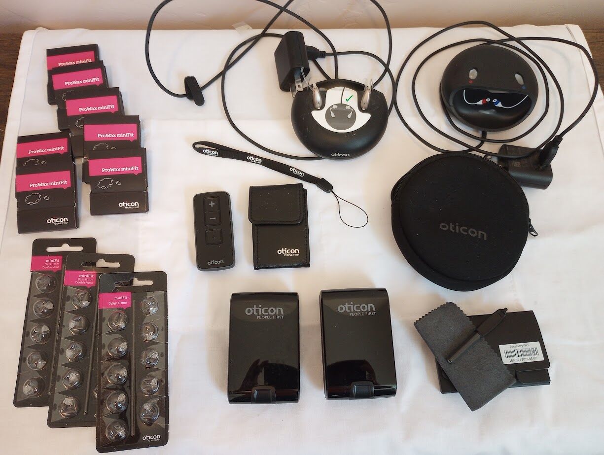Oticon hearing aid package