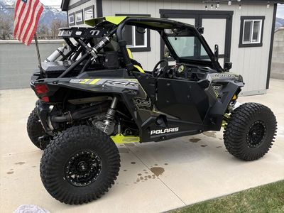 2016 RZR 1000