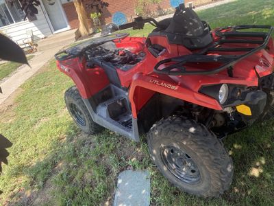 Can-Am Outlander 450 4x4 ATV - Red - Damaged / Project / Parts